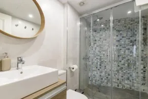 Apartamentos Pompidou - Badrum