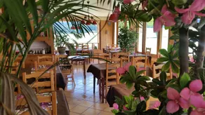 Hotel Restaurant LE YETI - Restaurant