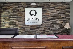 Quality Inn near Six Flags Douglasville - Lobby