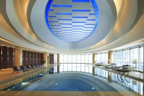Crowne Plaza Wuxi Taihu by IHG - Piscina