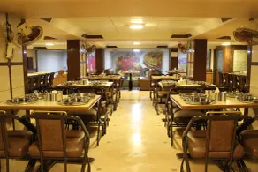 Hotel Maharana Inn Chembur - Restaurant