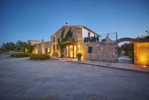 Bennoc Petit Hotel - Réception