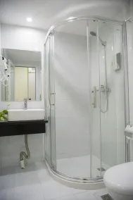 Hangzhou Memory Travel International Hotel-Edge Westlake - Bathroom