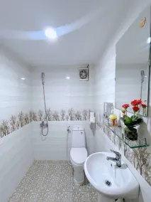 Amy 2 Hostel Hue - Bathroom