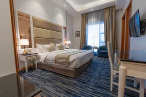Platinum Al Khamseen Serviced Apartments - Room
