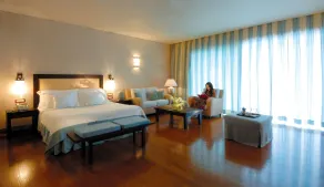 Grand Resort Lagonissi - Chambre
