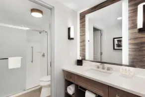 Homewood Suites by Hilton Providence Downtown - Salle de bain