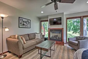Pet-Friendly Wabasha Studio: Boat, Ski & Explore! - Interior