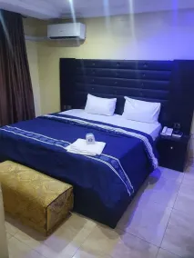 Valley Point Hotel and Suites - Chambre