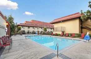 Red Roof Inn Santa Ana - Pool