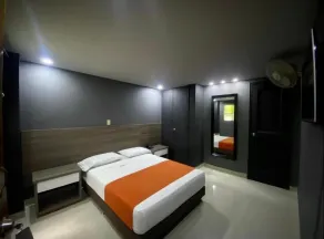 Hotel Latino - Room