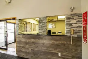Econo Lodge Watertown - Réception