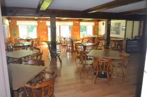 Big Bears Lodge - Restaurant