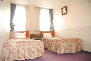 Station Business Hotel Tenshukaku - Habitación