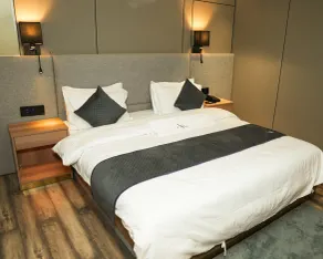 Hotel Aroma Inn - Chambre