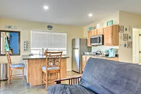 Albuquerque Studio with Shared Pool & Fire Pit! - Interiör