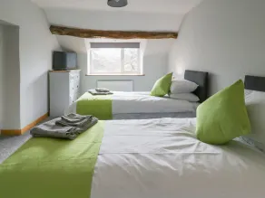 Bryndan - Habitación