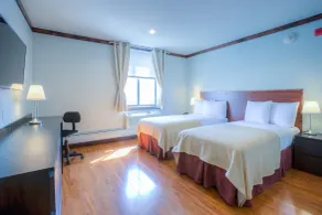 LIC Hotel - Room