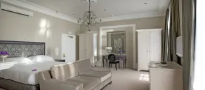Dock House Boutique Hotel and Spa by NEWMARK - Room