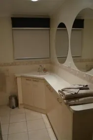 Bancroft Views Apartments - Bathroom
