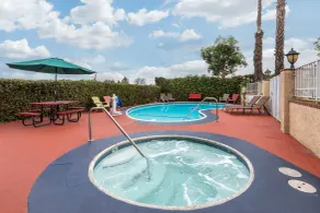 Quality Inn - Torrance Lomita - Piscine