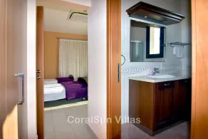 Amazing Luxury Villa, Enormous Heated Pool Jacuzzi, Gym, Games Room In Paphos, - Salle de bain
