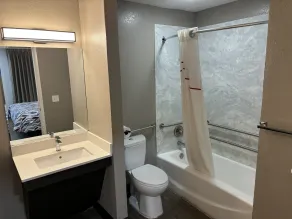 Red Roof Inn Wildwood, FL - The Villages - Salle de bain