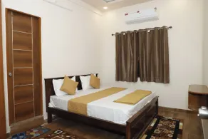 Pithoragarh Resort - Quarto