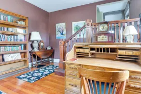 Pet-friendly Historic Library Home on Route 66 - Innvendig