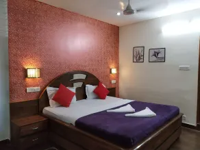 Green Point Resort - Room