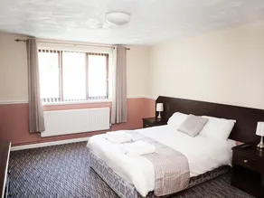 The Crewe Arms Hotel - Room