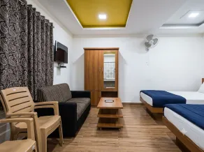 Vasu Inn - Rooms in Valparai - Habitación