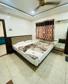 Hotel Raghuveera Palace - Zimmer