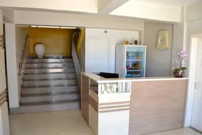 Turis Hotel - Réception