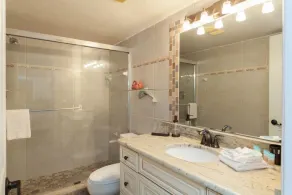 Fort Myers Beach Penthouse Condo - Salle de bain