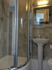 The Sycamore Guest House - Bathroom