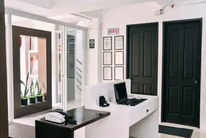 The Strand Suites and Dormitel - Réception