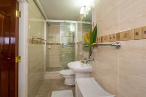 Jane's Serenity Guest house - Badrum