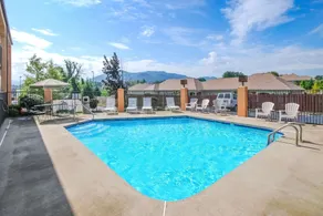 Quality Inn Johnson City near Downtown - Piscine