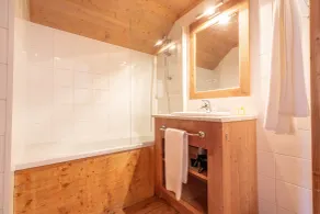 Madame Vacances - Les Chalets du Berger, Les Déserts - Salle de bain