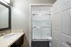 Staybridge Suites Chantilly Dulles Airport by IHG - Salle de bain