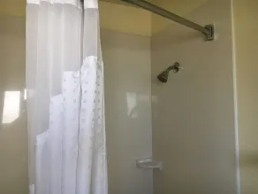 Econo Lodge Long Beach I-405 - Baño