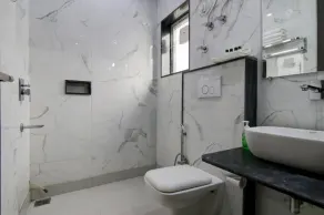 Hotel De Hocks Deluxe - New Delhi Railway Station - Bathroom