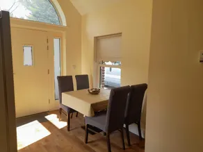 Delphi Lodge - Living area