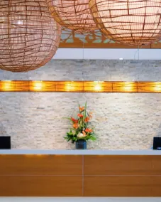 Chateau Royal Beach Resort & Spa, Noumea - Reception