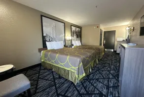 Super 8 by Wyndham Kinder/Coushatta near Casino - Chambre