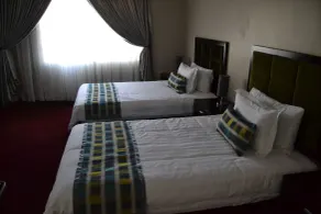 Triple Palms Bed and Breakfast - Room