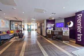 Premier Inn Leeds Cc - Whitehall Road - Reception