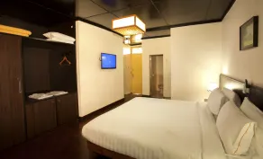 Lumbini Hokke Hotel - Zimmer