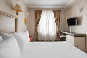 Crisol Almirante Bonifaz - Room